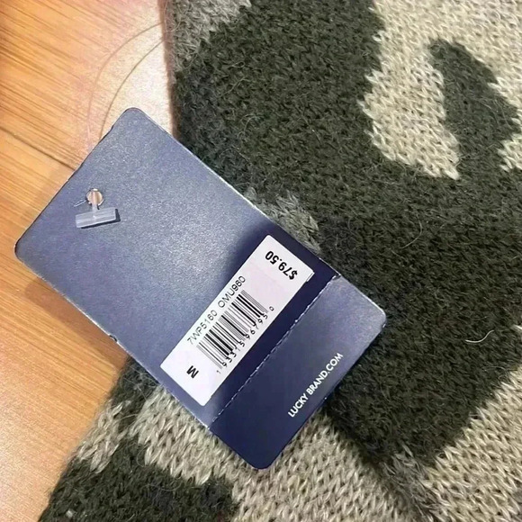 Lucky Brand Wool Blend Camo Sweater NWT Medium - Picture 3 of 5